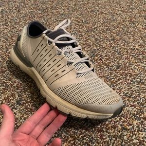 Under Armour Men’s Shoe Size 10.5
